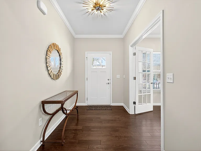 6794 Falls Ridge Ln — Photo 18