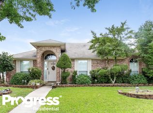 445 Kimmel Dr, Cedar Hill, TX 75104