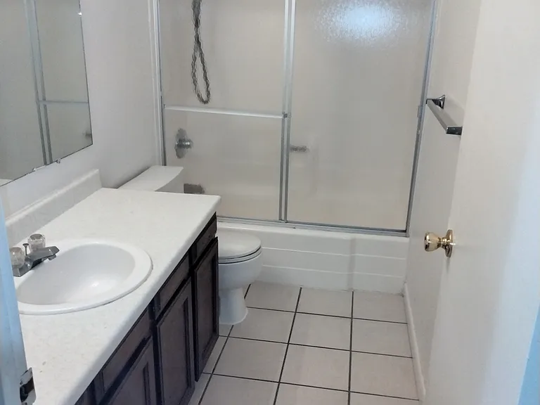 10690 W 12th Pl — Photo 23