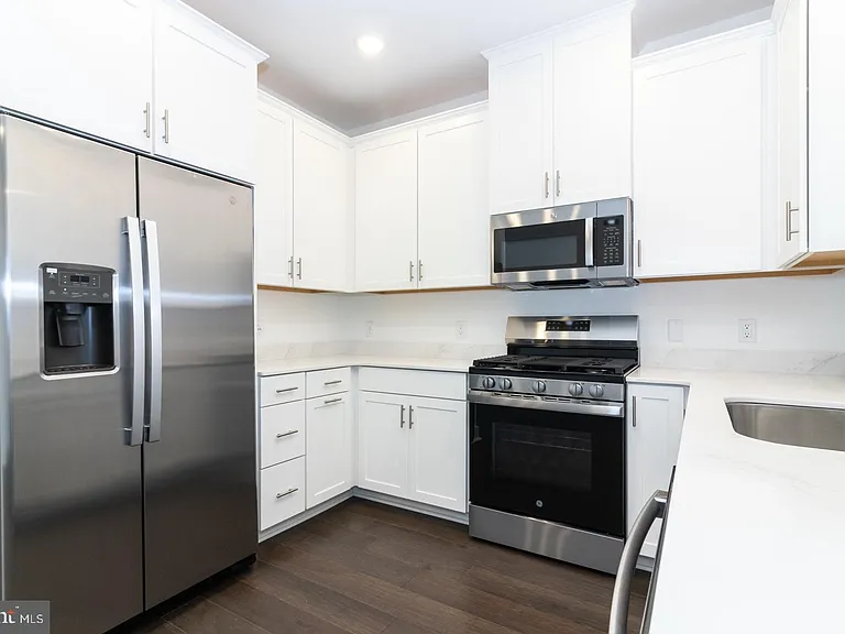 215 Lewis Fisher Dr #DR — Photo 11