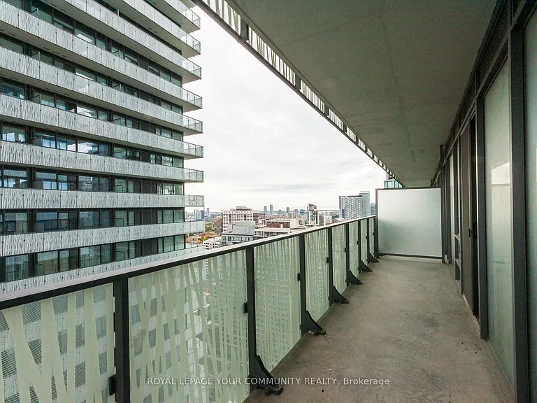 42 Charles St E #2610 — Photo 10
