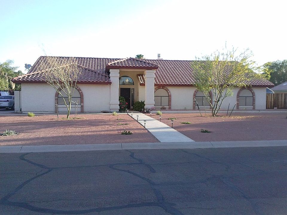 1st image of 8602 W Foothill Dr