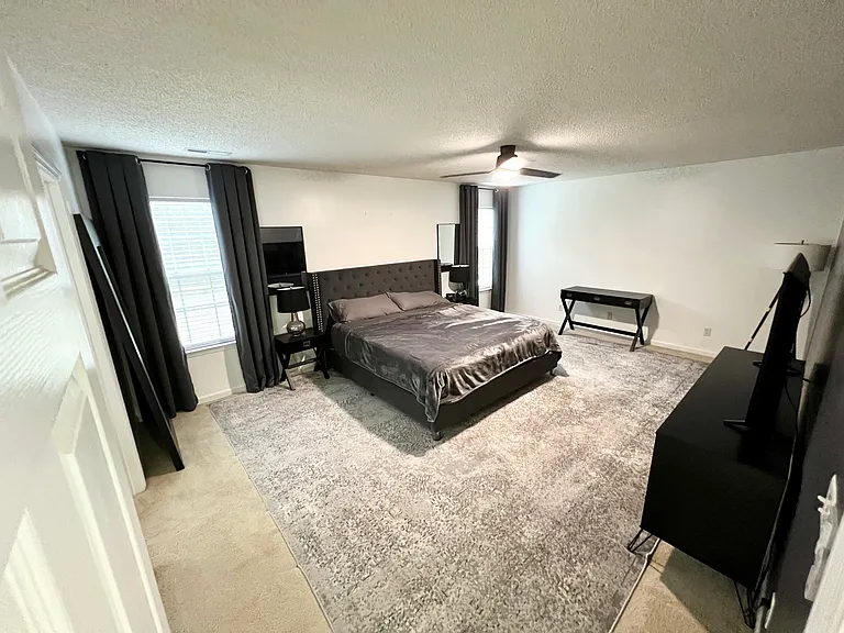 113 Fairhaven Dr — Photo 22
