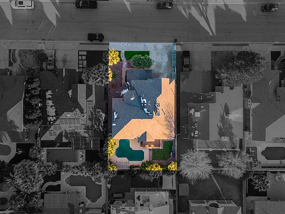 4th image of 2013 Shadow Ridge Dr
