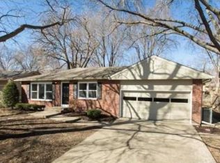 9321 Hardy Dr, Overland Park, KS 66212