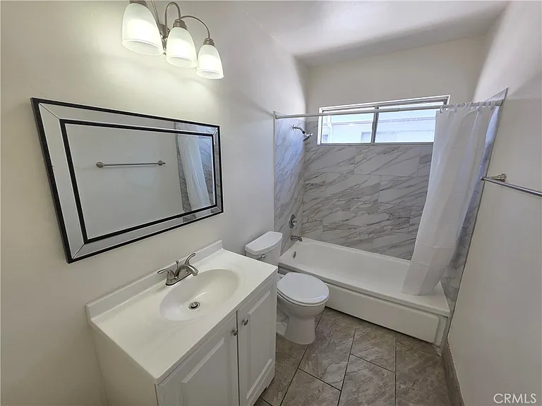 15436 Vanowen St #9 — Photo 13