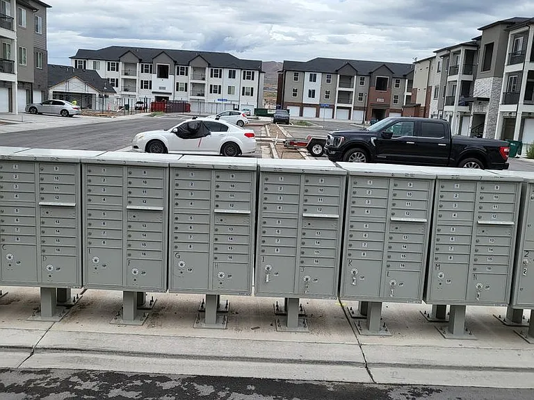 3325 W 1830 N #H201 — Photo 35