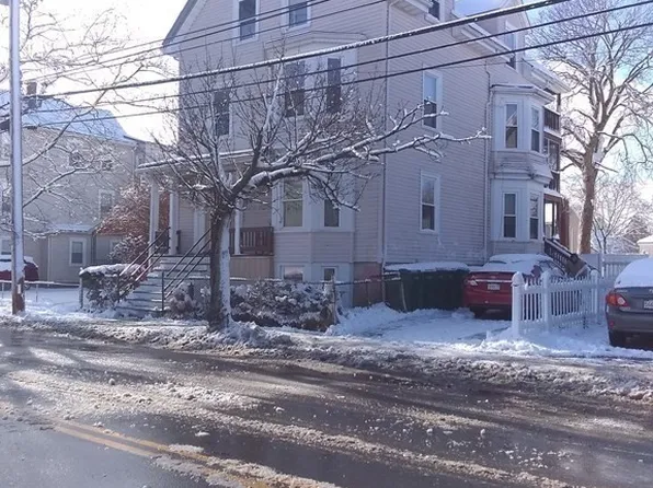 60 Spencer St, Lynn, MA 01905