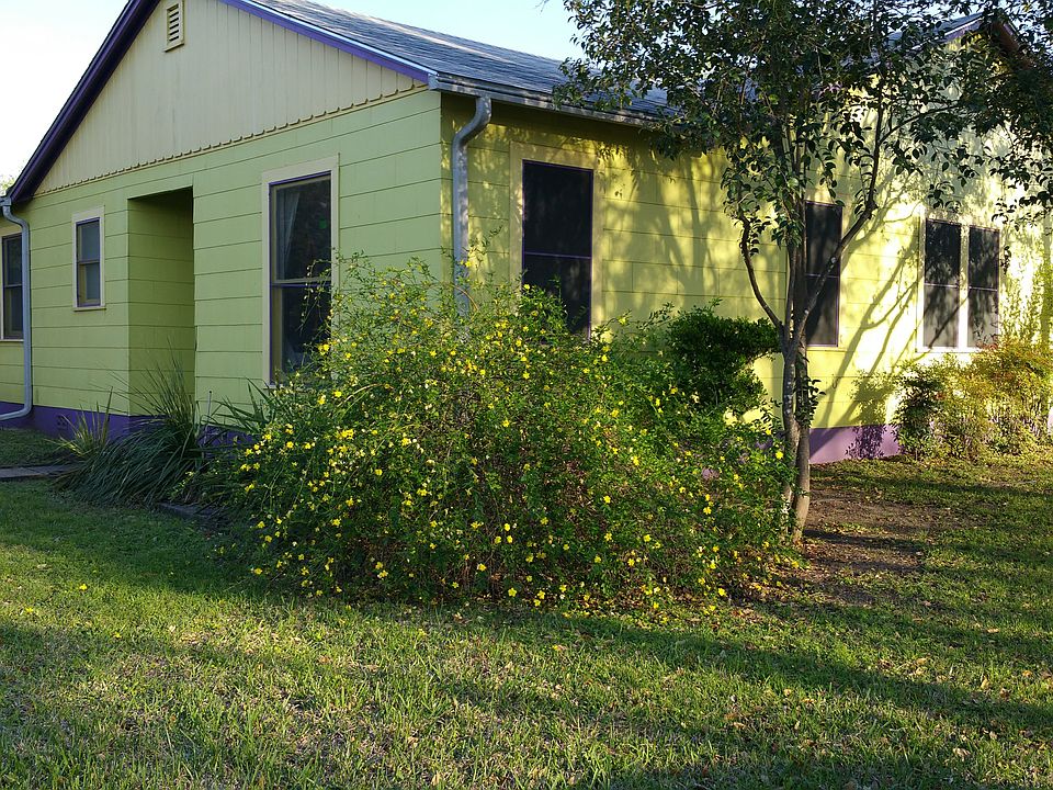 1st image of 186 Thorain Blvd