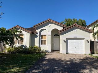 15555 SW 23rd Ln, Miami, FL 33185