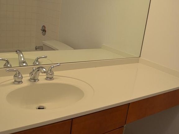 4th image of 476 N Lake Shore Dr #1209