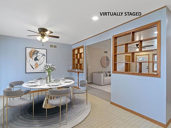3rd image of 2040 Montana Ave