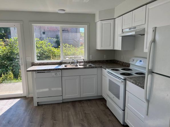 900 E Fulton St APT 7