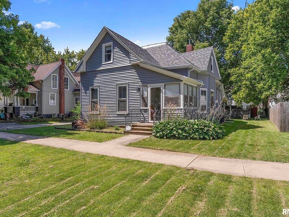 1st image of 505 SE 2nd Ave