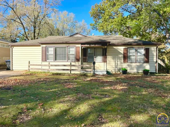 4816 SW 19th St, Topeka, KS 66604