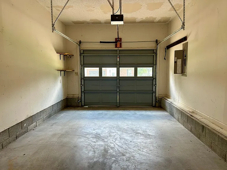 1225 Cobblestone Ln — Photo 19
