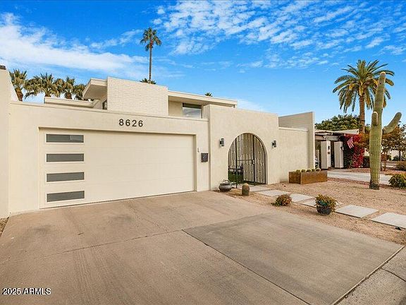 5th image of 8626 E MACKENZIE Drive