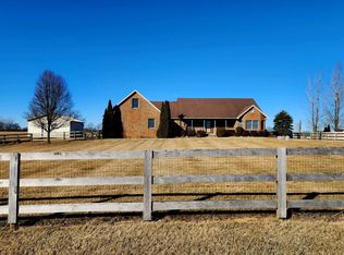 1570 Gregg Rd, Jeffersonville, OH 43128