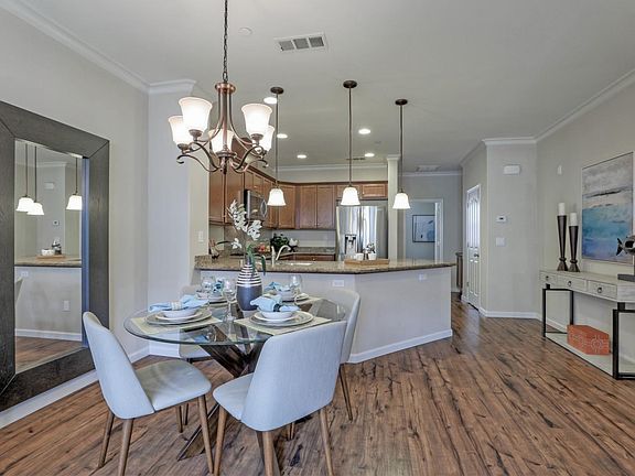 5th image of 1681 Shore Pl Unit 5