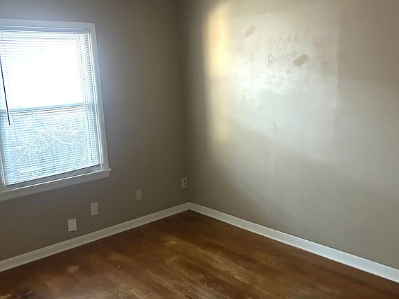 5th image of 2408 NW 54th St