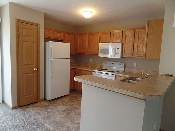 3rd image of 215 Prairiecreek Way #5262HERB