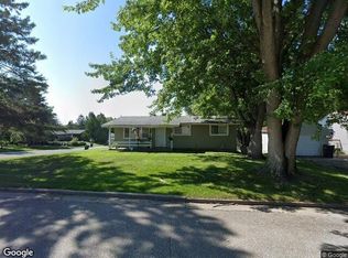 175 W Grove St, Ellsworth, WI 54011