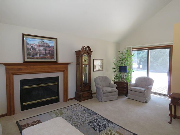 4th image of 603 Hawthorne Dr