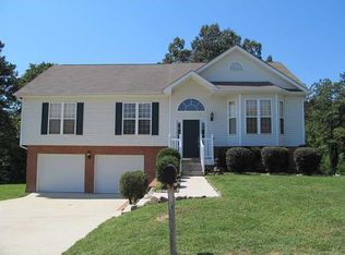 7141 British Rd, Ooltewah, TN 37363