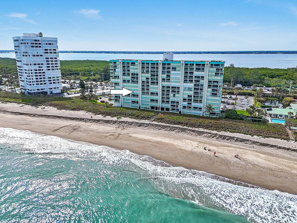 9940 S Ocean Dr #408