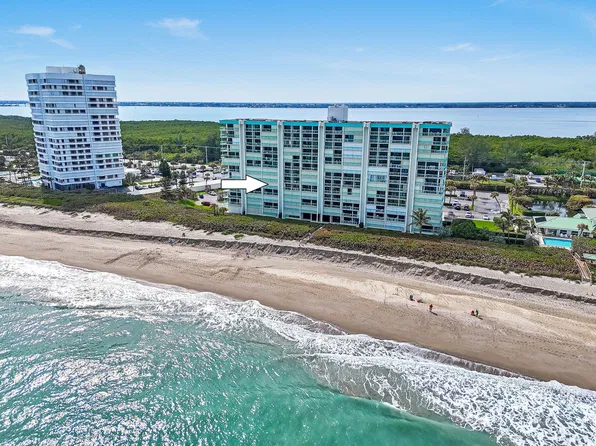 9940 S Ocean Dr, Jensen Beach, FL