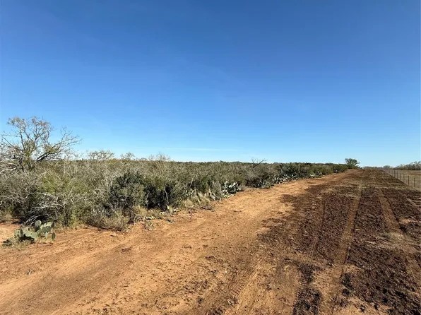 100 County Road 321 Tract 13, Jourdanton, TX 78026