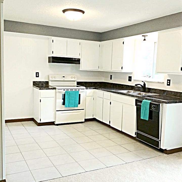Spacious Kitchen