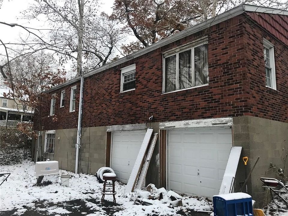 2nd image of 841 10th St