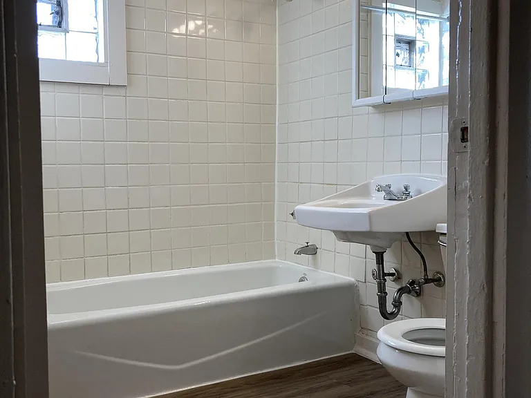 9525 S Ewing Ave #1 — Photo 10