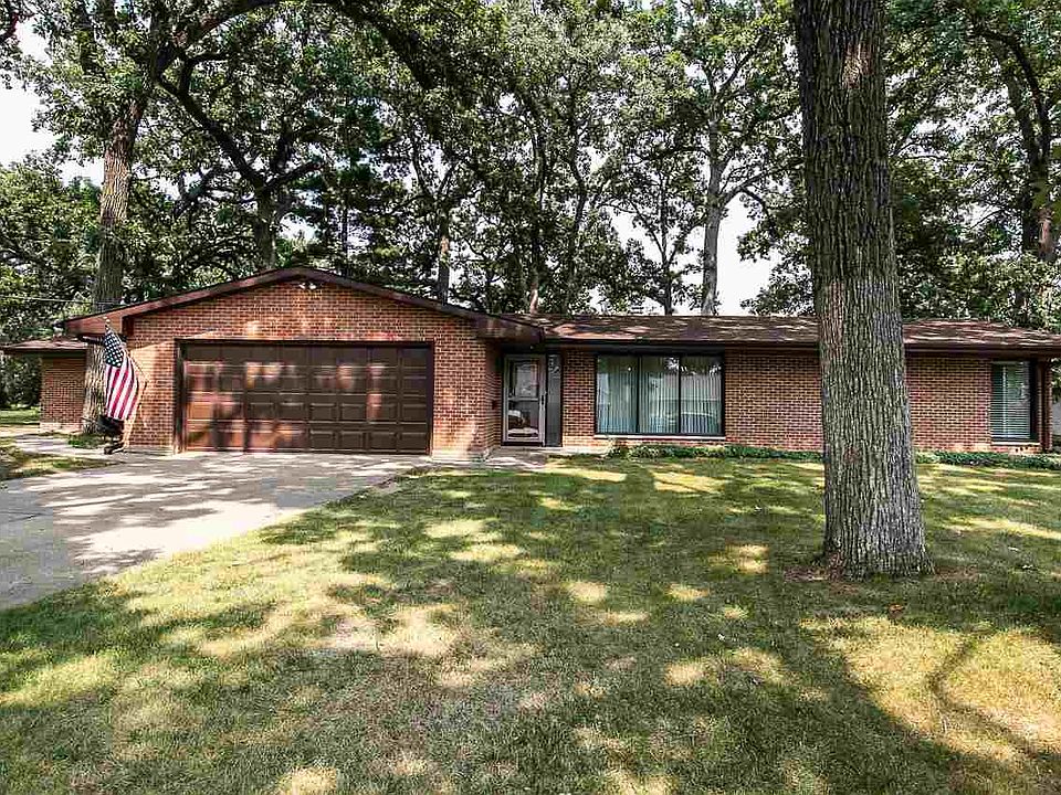 1st image of 124 Woodland Dr