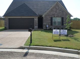 1084 Acadia Cv, Cordova, TN 38018