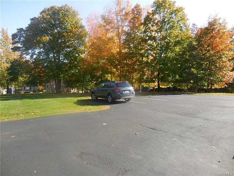 78 Duncan Ave #4 — Photo 14