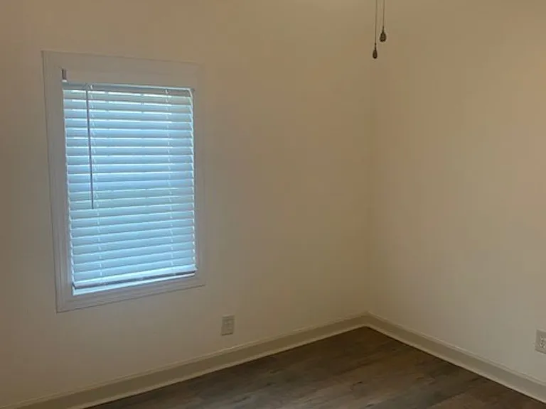 414 W Martin Luther King Jr Dr — Photo 16