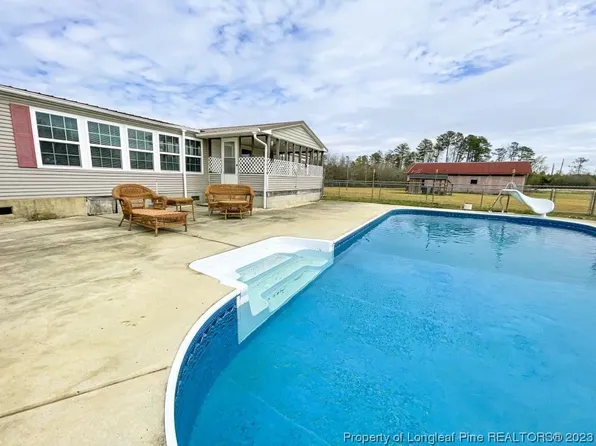 149 Tea Cup Dr, Saint Pauls, NC 28384