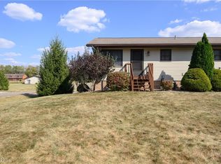 1242 Schneiders Crossing Rd NW APT C, Dover, OH 44622