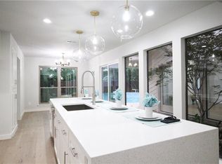 7258 Holyoke Dr, Dallas, TX 75248