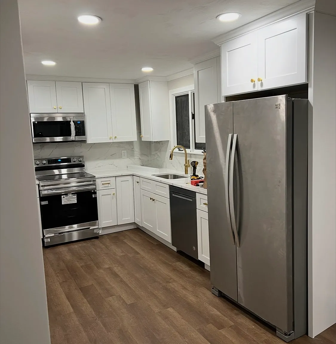 53 Crescent St — Photo 2