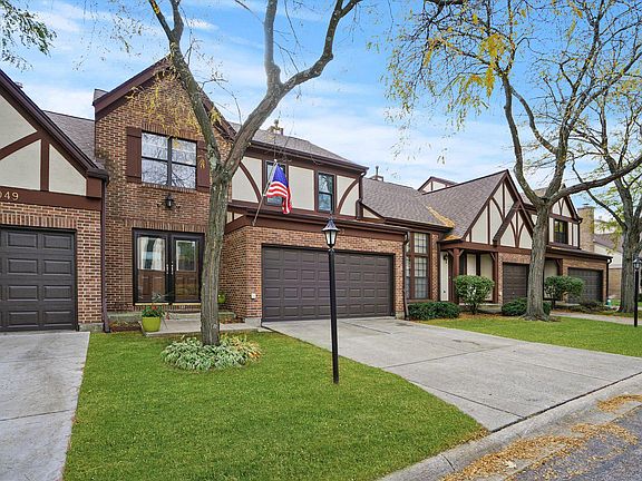 2nd image of 11053 Eaton Ct