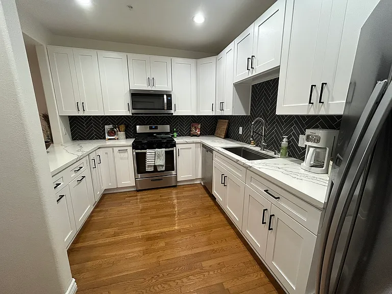 3460 S Centinela Ave — Photo 9