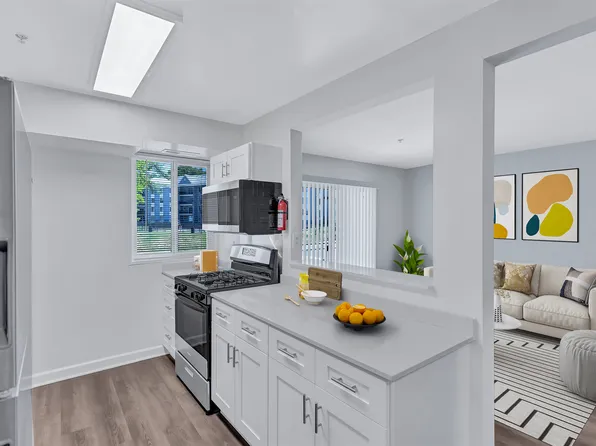 Hillstone Apartments