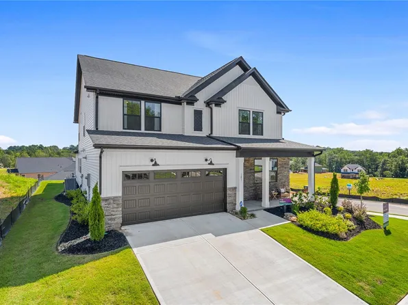 101 Walnut Trace Ct, Central, SC 29630