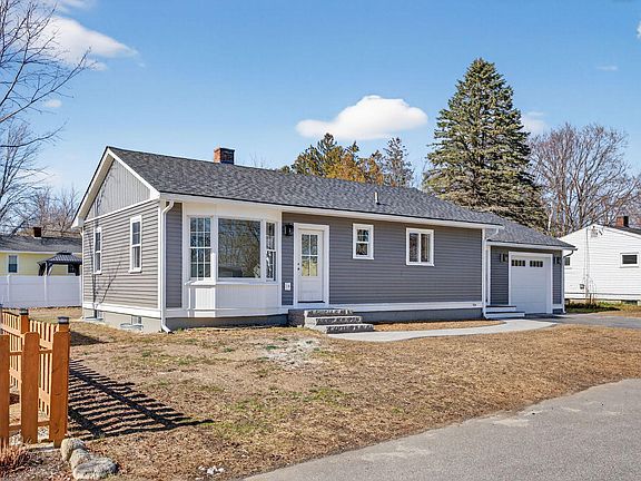 2nd image of 2 Labonte Avenue E