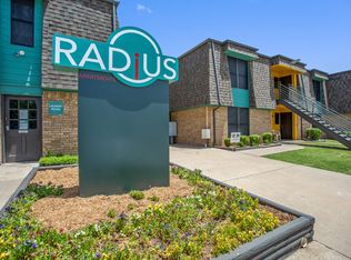 Radius Apartment Homes - Look & Lease the Same Day for $200 Off Move-in Costs!, Norman, OK 73071