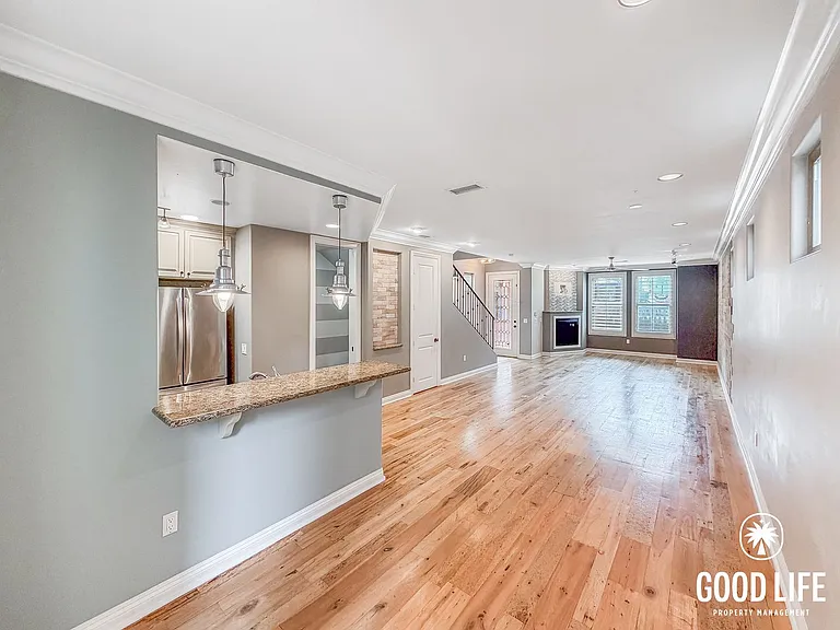 3947 Sequoia St — Photo 4