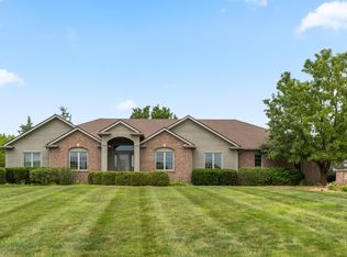 2908 Covington Manor Rd, Fort Wayne, IN 46814